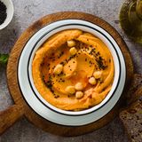 Süßkartoffel-Artischocke-Hummus