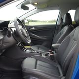 Die AGR-Sitze sind bequem, gut aber könnten etwas mehr Seitenhalt geben