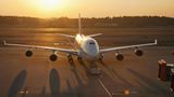 Platz 7: Tokio Narita (NRT), Japan  Um zwei Plätze verbessern konnte sich der 60 Kilometer nordöstlich von Tokio gelegene internationale Flughäfen der japanischen Hauptstadt. Narita verfügt über zwei Pisten, drei Terminals und mehrere Zuganbindungen.