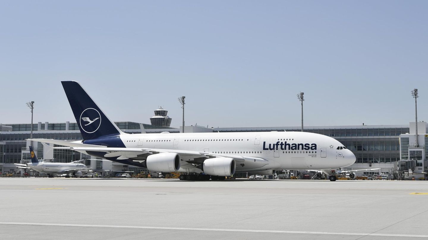 Platz 5: Flughafen München (MUC), Deutschland  Um zwei Plätze verbessern konnte sich der Flughafen mit dem Kürzel MUC: Der bayerische Airport heimst auch die Titel ein "Best Airport in Europe", "Best Airport in Central Europe"   und bester Airport mit 40 bis 50 Millionen Passagiere.
