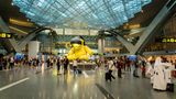 Platz 3: Hamad International Airport  Nicht Dubai oder Abu Dhabi, sondern der neue Flughafen von Katar und Basis für Qatar Airways landete als einziger Airport aus der Golfregion wieder unter den Top 10. Daher darf sich der Hamad-Aiprort mit dem Titel "Best Airport in Middle East" schmücken.