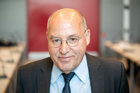 Die Linke: Er ist wieder da, wieder mal – das Comeback des Gregor Gysi