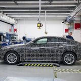 Auch der neue BMW i4 wird mit Fahrerassistenz Stufe 3 und 5G-Netz kommen