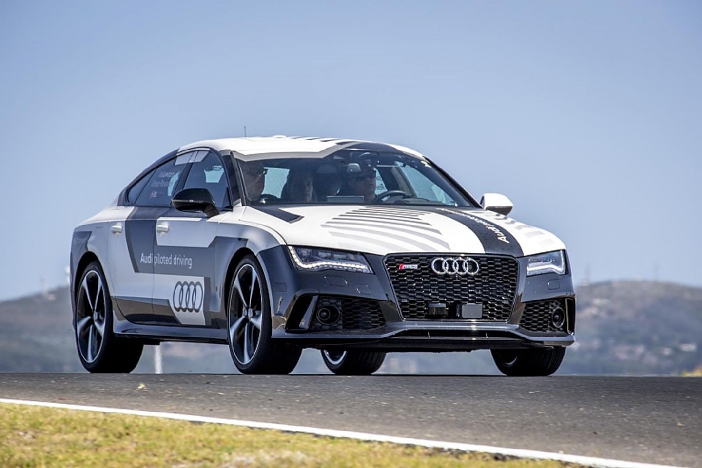 VW: Autonomes Fahren in Portimao