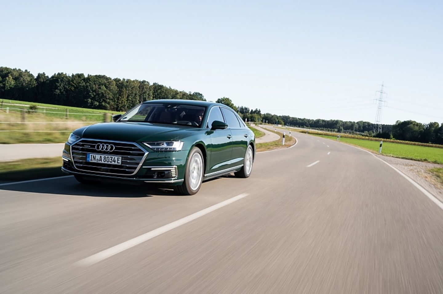 Audi A8L 60 TFSI e quattro