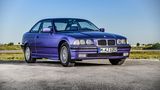 Der Lack hat die Farbe "veilchenblau metallic"