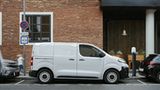 Der E-Motor des Citroën ë-Jumpy leistet 100 kW / 130 PS