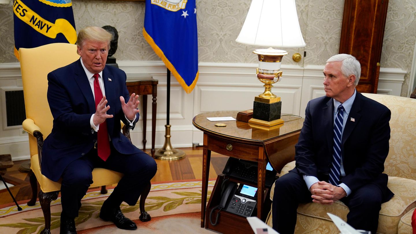 US-Präsident Donald Trump (links) und sein Vize-Präsident Mike Pence 