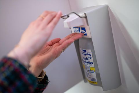 Ikea in Haarlem: Abflussreiniger als Handgel