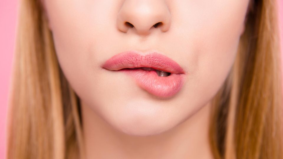 Die regelmäßige Lippenpflege ist wichtig