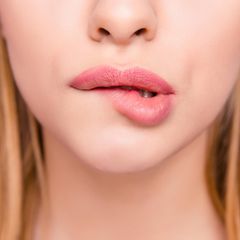 Die regelmäßige Lippenpflege ist wichtig