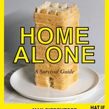 Cover des Buches "Home Alone" mit einem Turm aus Toastbrot