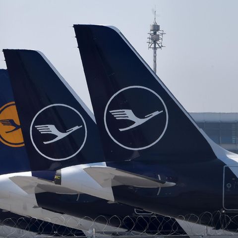 Geparkte Flugzeuge der Lufthansa