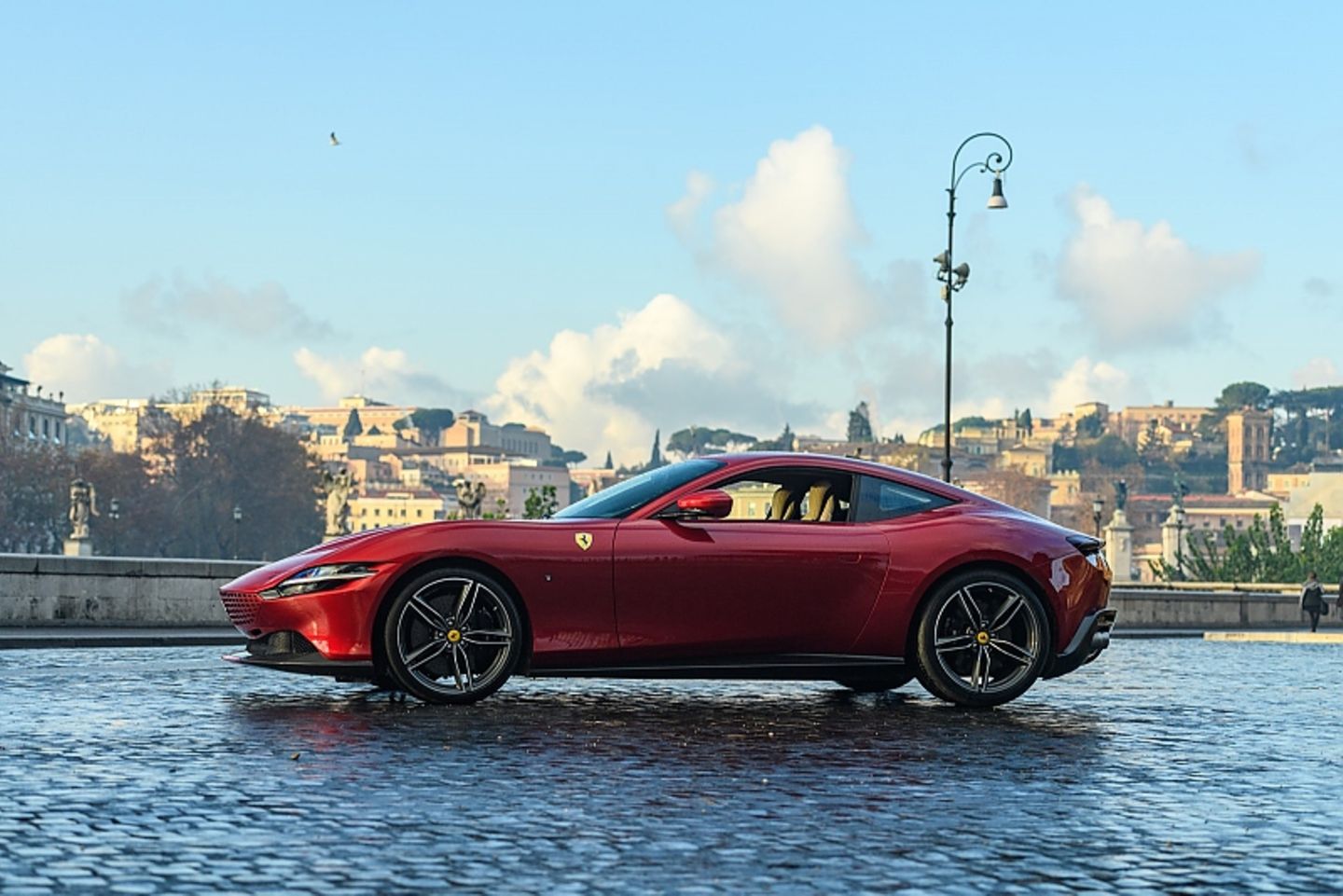 Ferrari Roma
