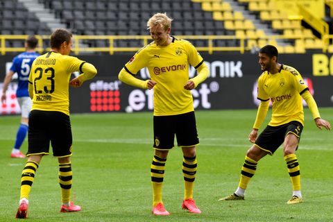 Dortmunds Stürmer Erling Haaland und Teamkollege Thorgan Hazard
