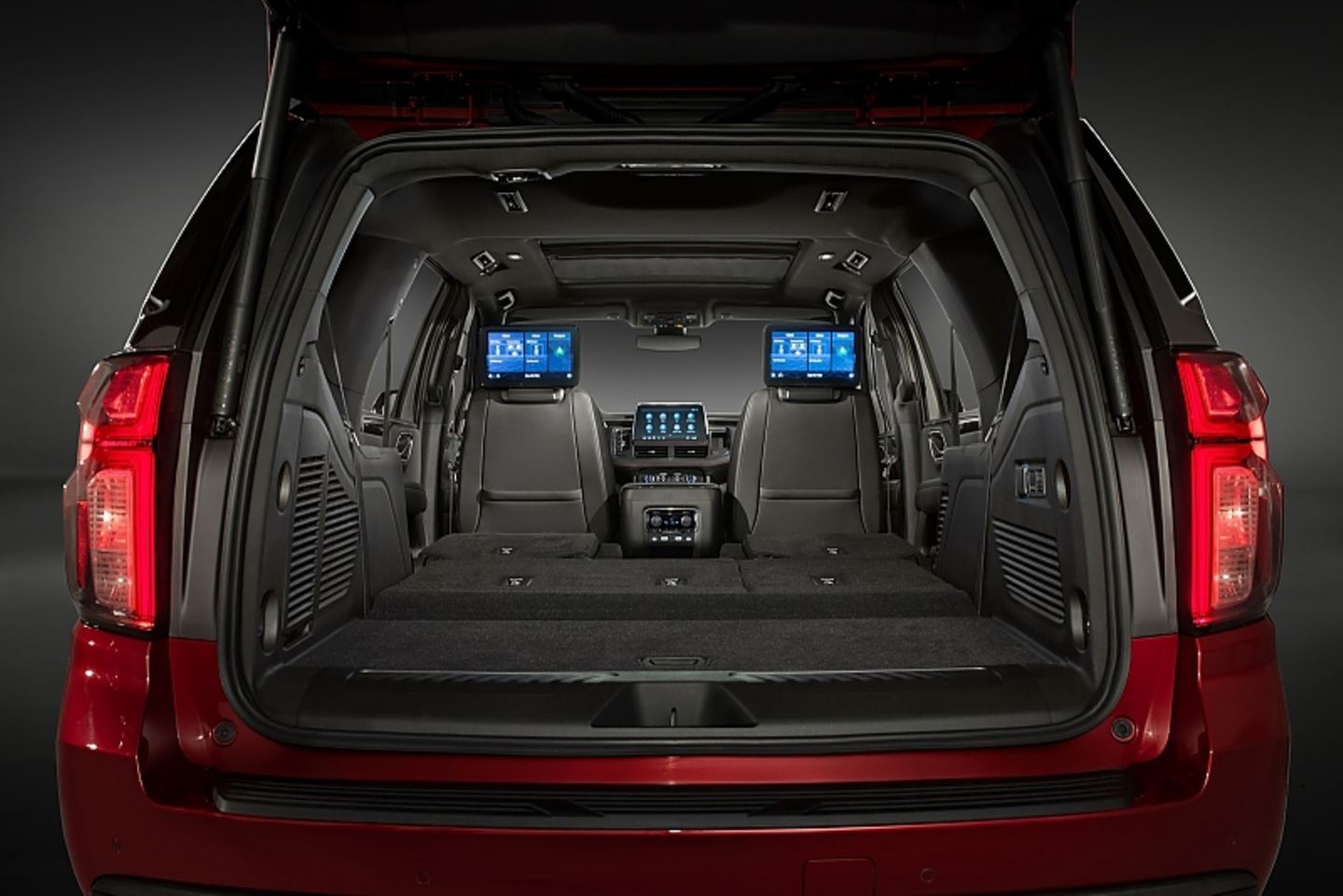 Chevrolet Tahoe RST 2021