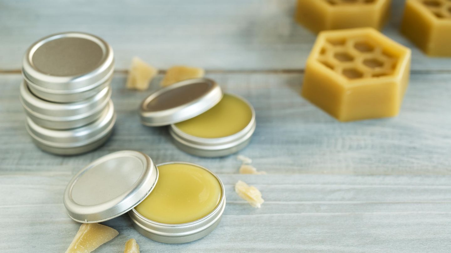 Make lip balm yourself: 3 light recipe ideas