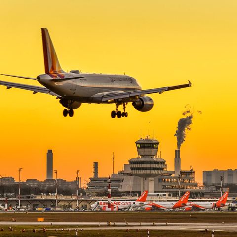 TXL in Bildern: Letzter Aufruf TXL: Der Berliner Flughafen Tegel macht früher dicht - wohl für immer