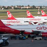 Eng mit der Geschichte des Flughafens ist der Aufstieg und Fall der Air Berlin verbunden, die von Tegel aus auch zu Zielen in den USA nonstop flog, eher die Airline im Herbst 2017 Konkurs anmelden musste