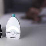 TV, Kamera, Smartphone, Router: Babyphone: Babymoov Expert Care Wer auf Trendfunktionen wie eine Kamera verzichtet, kann beim Babyphone viel Geld sparen. Das Babymoov Expert Care warnt genauso gut wie der Testsieger, hat sogar eine größere Reichweite. Nur die Bedienung ist etwas komplizierter, so landet es bei den reinen Audio-Geräten "nur" auf dem zweiten Platz. Die Gesamtwertung "gut" (2,4) kann sich angesichts des sehr günstigen Preises von 60 Euro wirklich sehen lassen. Den vollständigen Test gibt es gegen Gebühr bei test.de