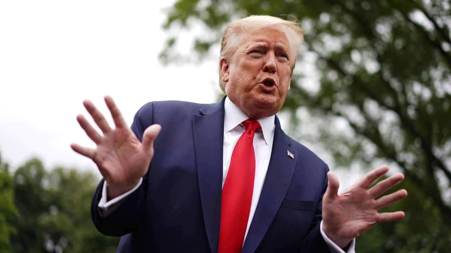 US-Präsident Donald Trump vor dem Weißen Haus in Washington