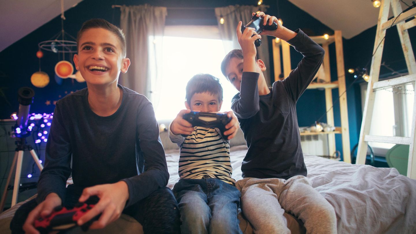Eine familientaugliche Spielekonsole soll her? Diese Geräte eignen sich für Kinder und Eltern