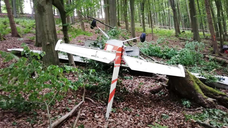 nachrichten deutschland - absturz flugzeug