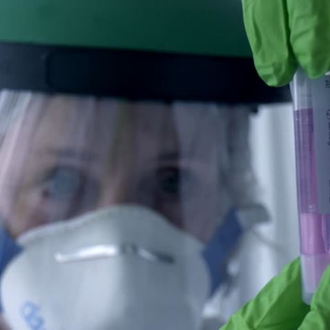 US-Wissenschaftler: Mehr als 100 000 Corona-Tote in den USA