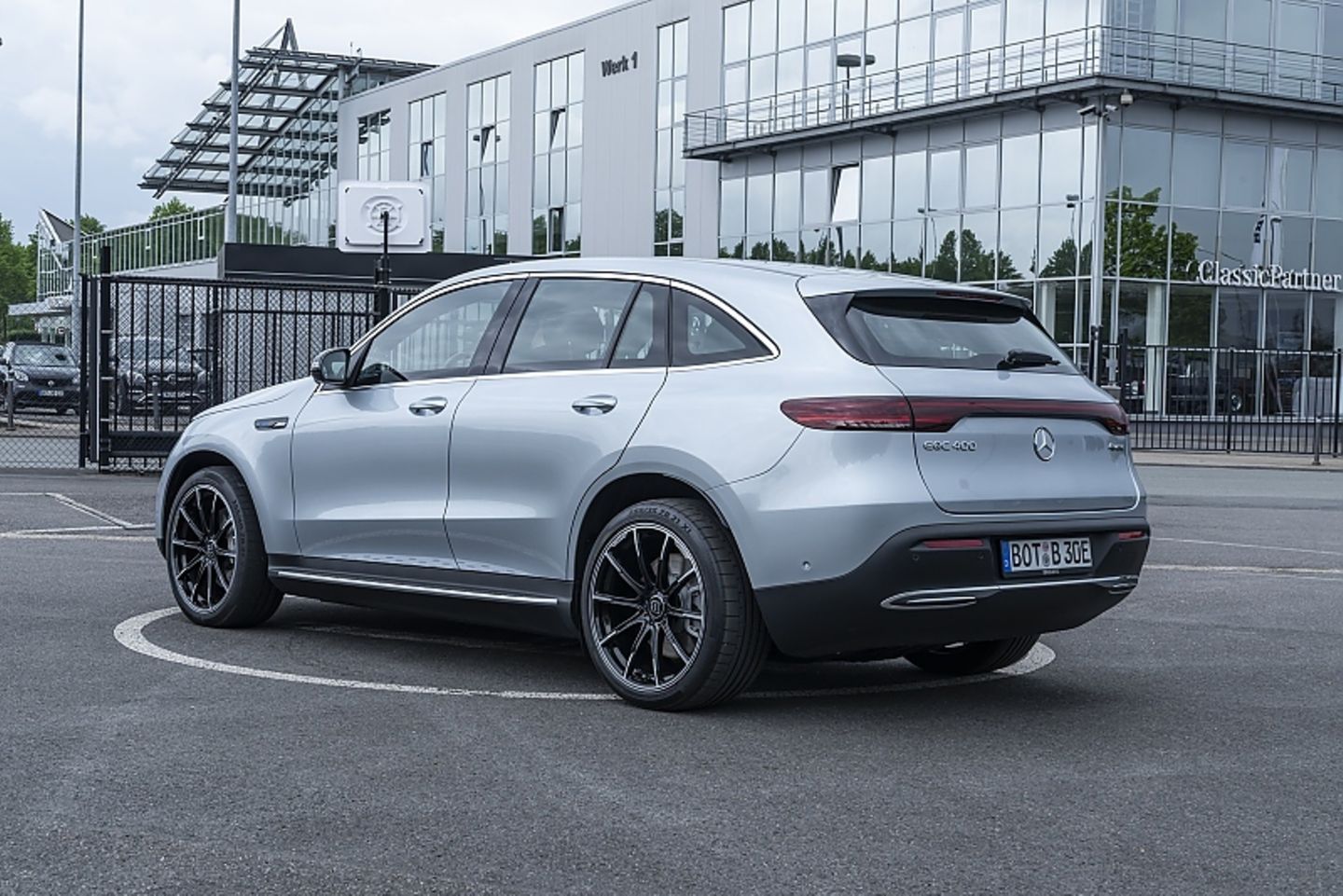 Brabus Mercedes EQC 400