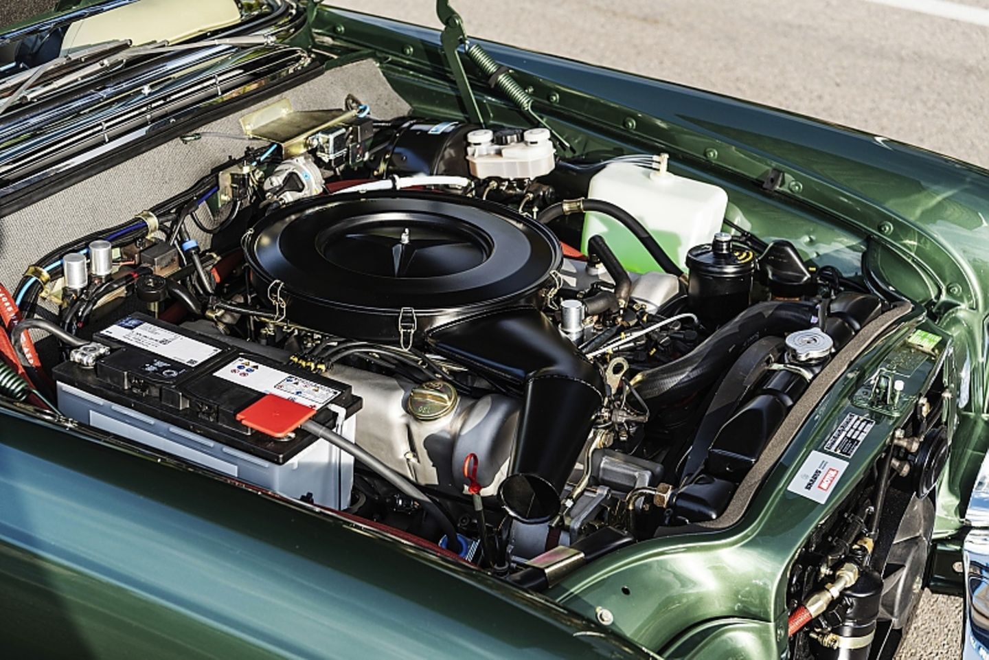 Mercedes 280 SE 3.5 der Baureihe W 111