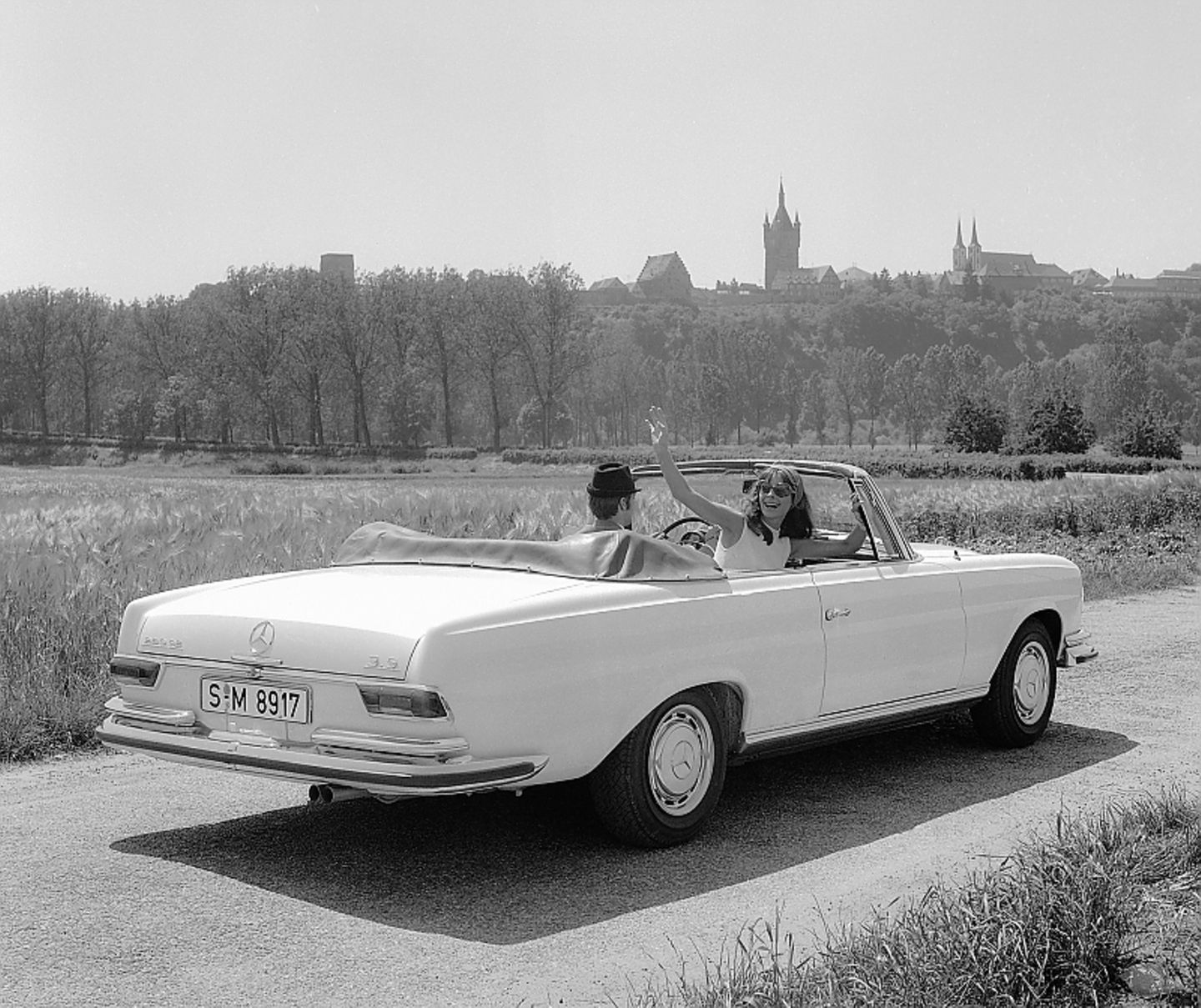 Mercedes 280 SE 3.5 der Baureihe W 111