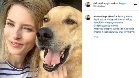 Aleksandra Prykowska und ihr Hund Logan