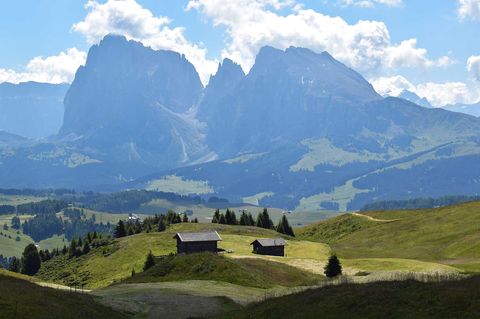 Destination Berge: Die Seiser Alm in Südtriol wird durch eine jahrhunderte alte Bergbauernkultur geprägt