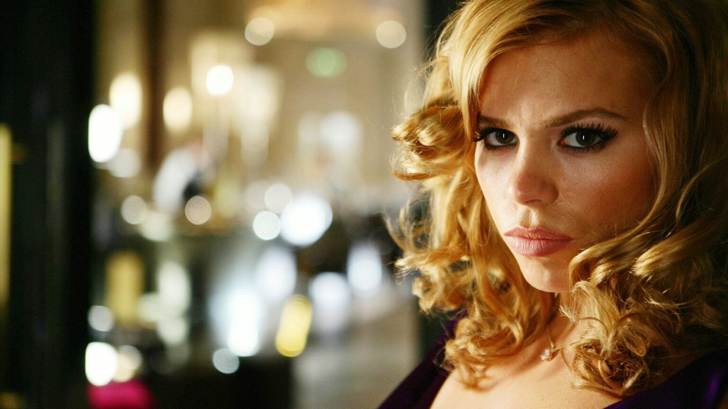 Billie Piper übt den Spagat zwischen ihrem Escort-Job, Affären und der Beziehung mit ihrem Freund