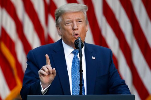 Donald Trump, Präsident der USA, spricht im Rosengarten des Weißen Hauses