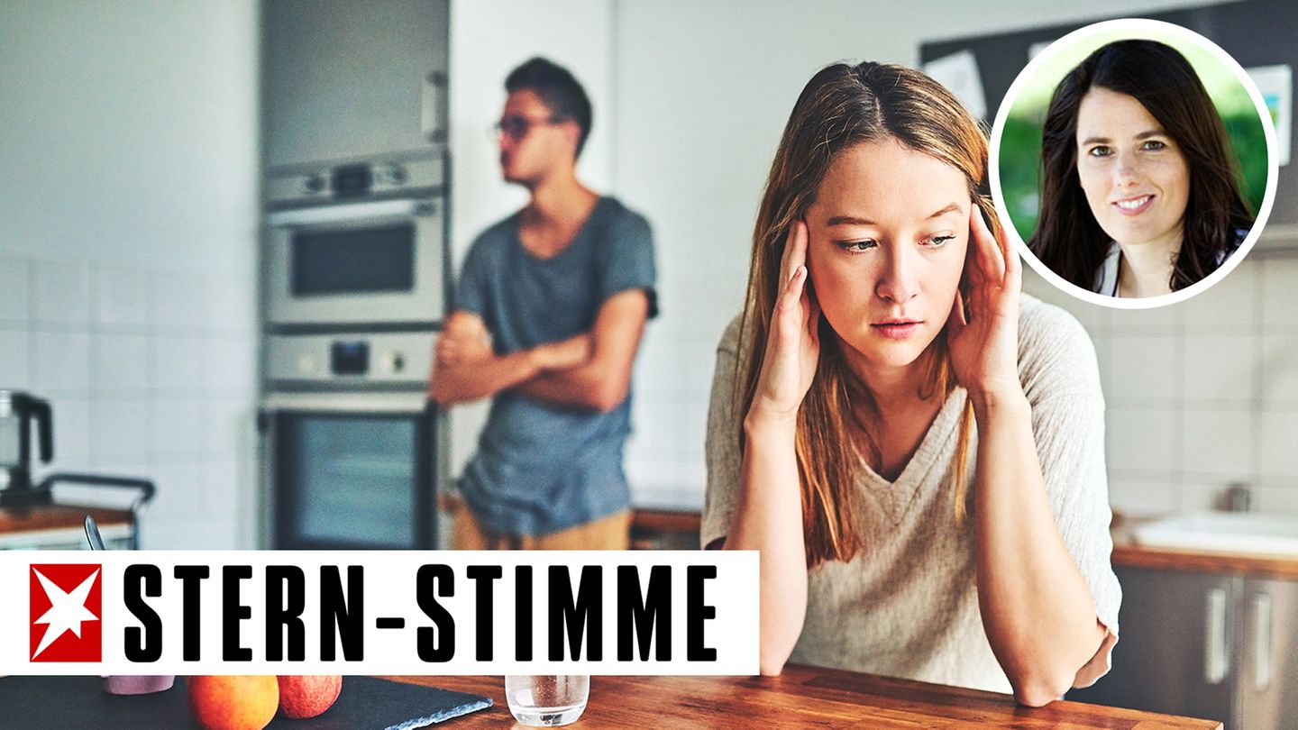 Ein ständig präsenter Ex-Partner kann Beziehungen auf die Probe stellen (Symbolbild)