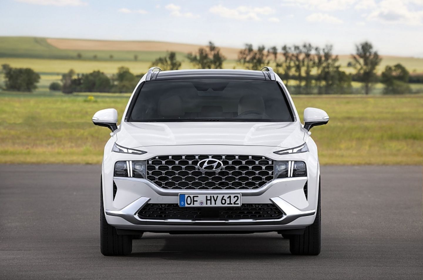 Der Mildhybrid besteht aus einem 1.6 Liter Turbobenziner sowie, einer 44.2 kW / 60 PS Elektro-Maschine, die sich im Gehäuse der