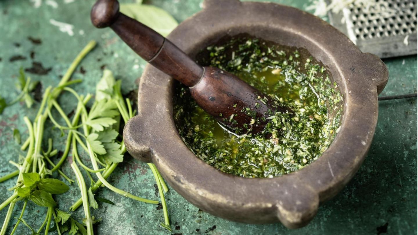 Selbstgemachtes Pesto