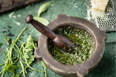 Selbstgemachtes Pesto