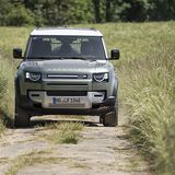 Dank der Luftfederung kann die Bodenfreiheit erhöht werden