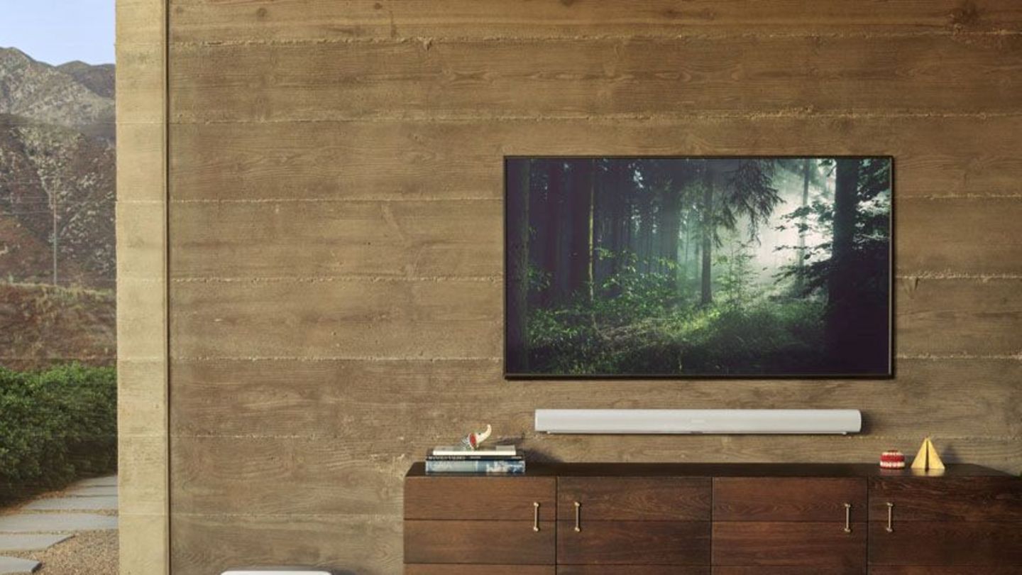 Die Sonos Arc ist 114 Zentimeter breit 