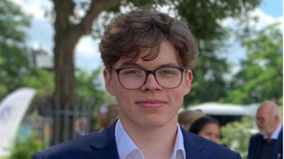 Linus Aschenberner aus Hamburg Linus Aschenberner aus Hamburg