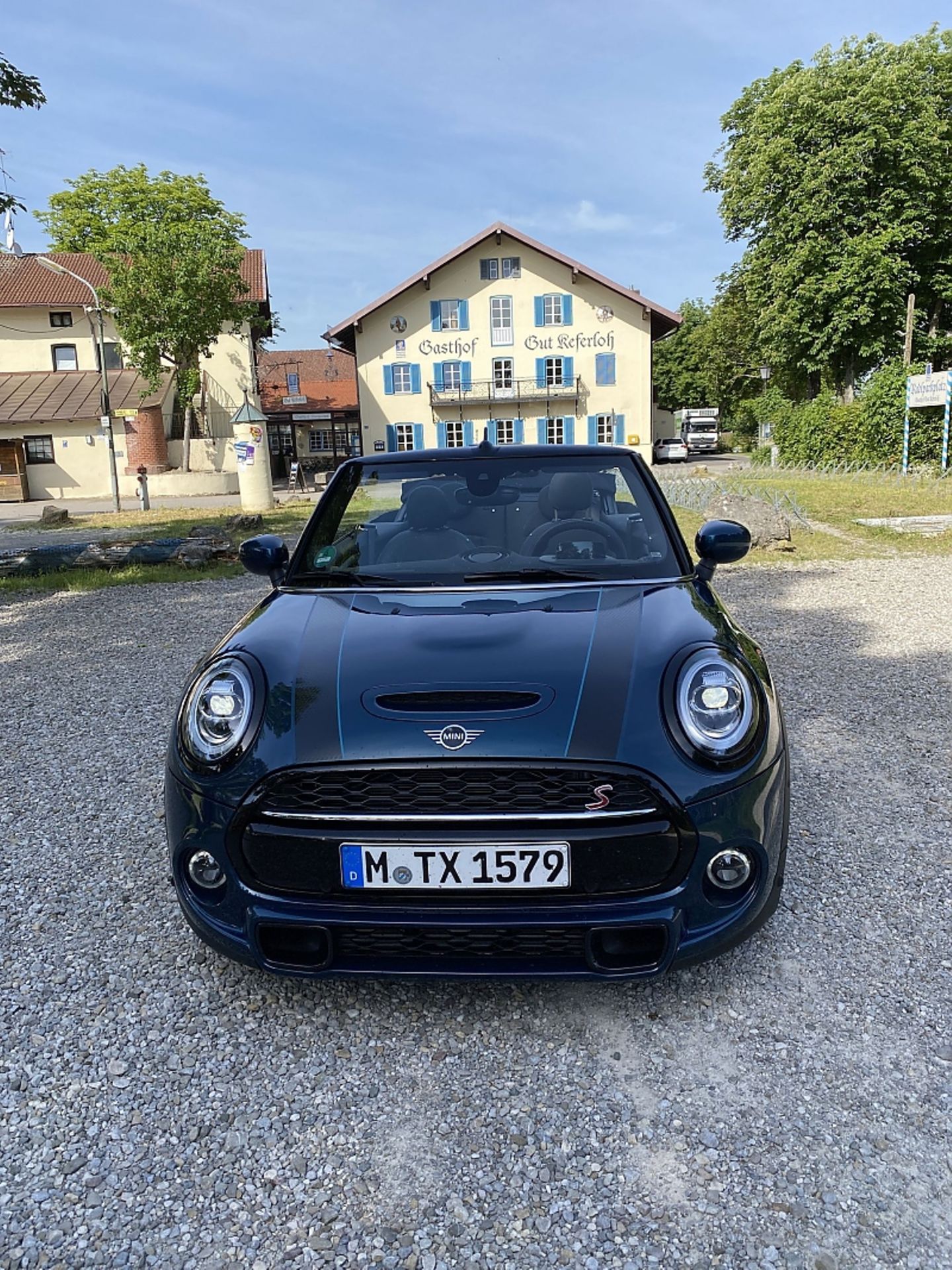 Kurven machen im Mini Cooper S Cabrio Sidewalk viel Spaß