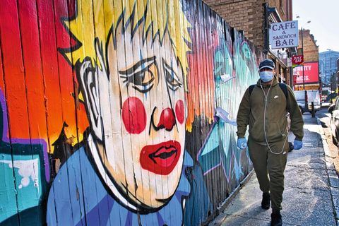 Johnson als Clown in Ost-London
