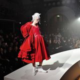Eine Modenschau von Comme des Garcons