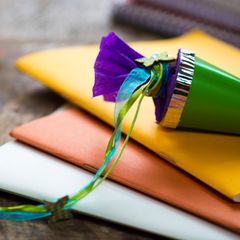 Geschenke zur Einschulung sind eine schöne Geste, um den Schulstart zu feiern