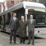 Einer der Köpfe hinter der Mercedes Fuel Cell Christian Mohrdieck (links)