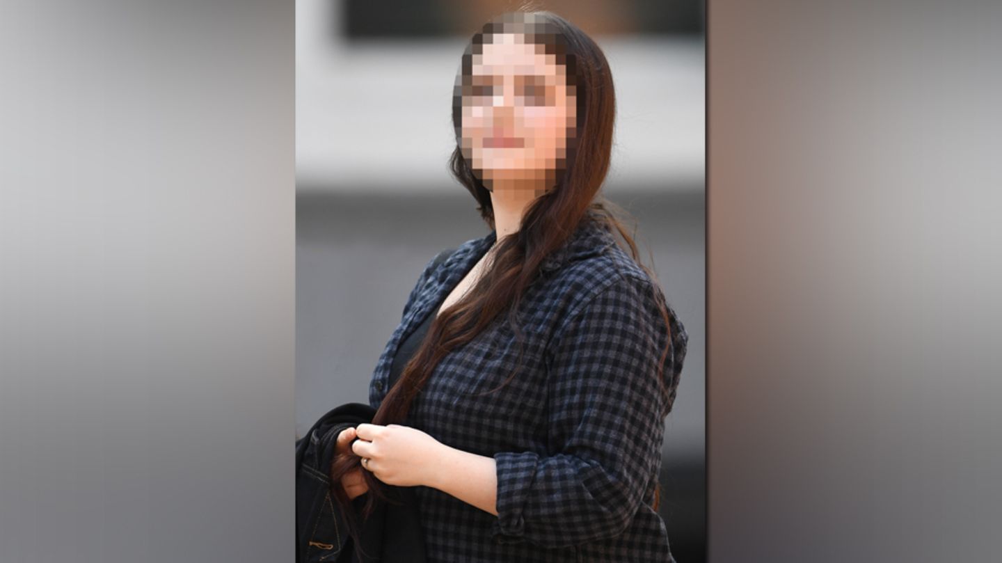 Britisches Gericht verurteilt "Miss Hitler" und weitere Neonazis zu Haftstrafen