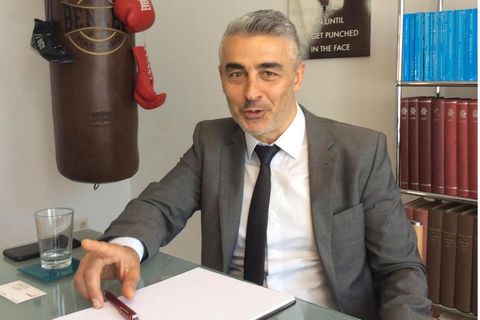 Mordfall Lübcke: Mustafa Kaplan hat türkische Wurzeln und vertritt den Neonazi Stephan Ernst: "Bin da komplett farbenblind"