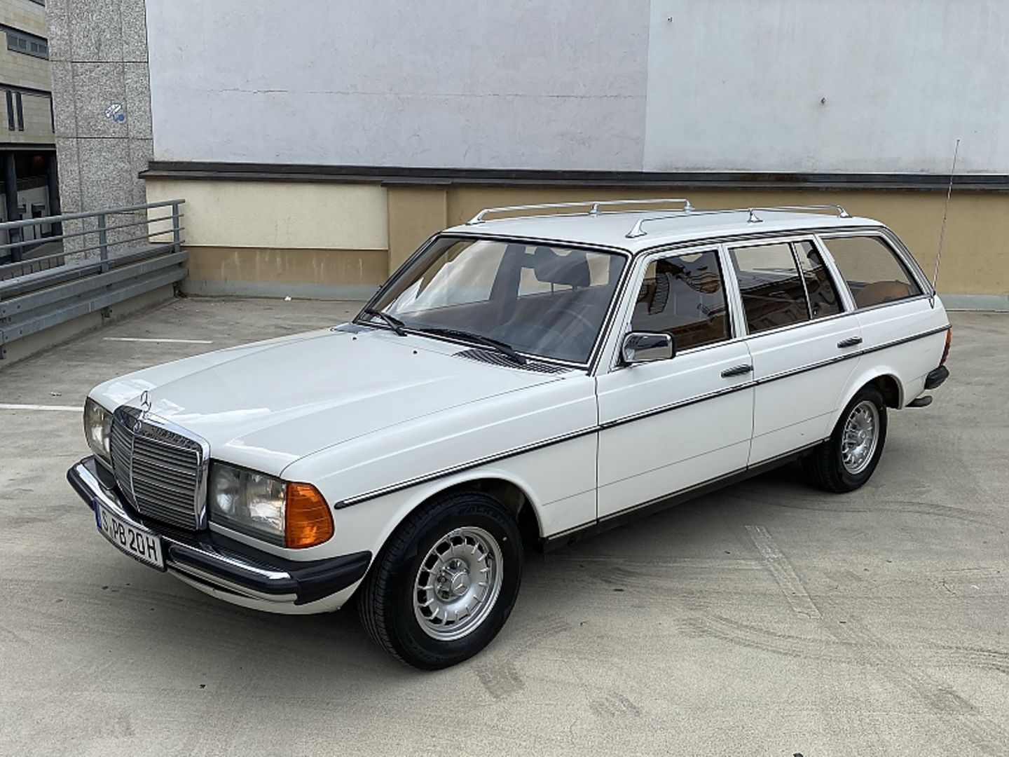 Mercedes 280 TE der Baureihe S123 von 1979